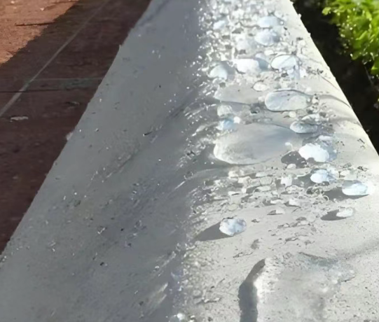 望城硅烷浸渍涂料在混凝土保护中的应用